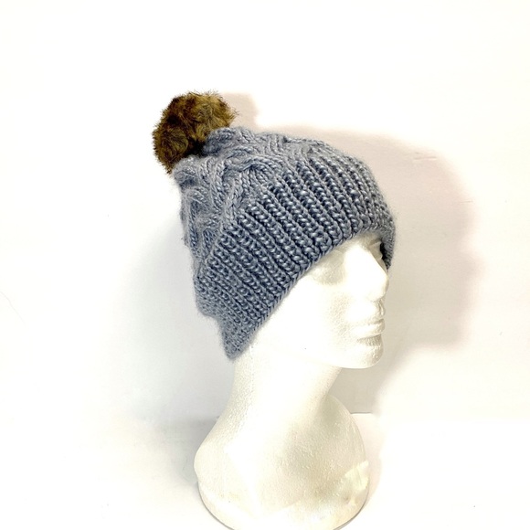 HAND Knit Cable Beanie Hat Silver 2Tone Brown Faux Fur Pom Pom Ladies Small main image 8
